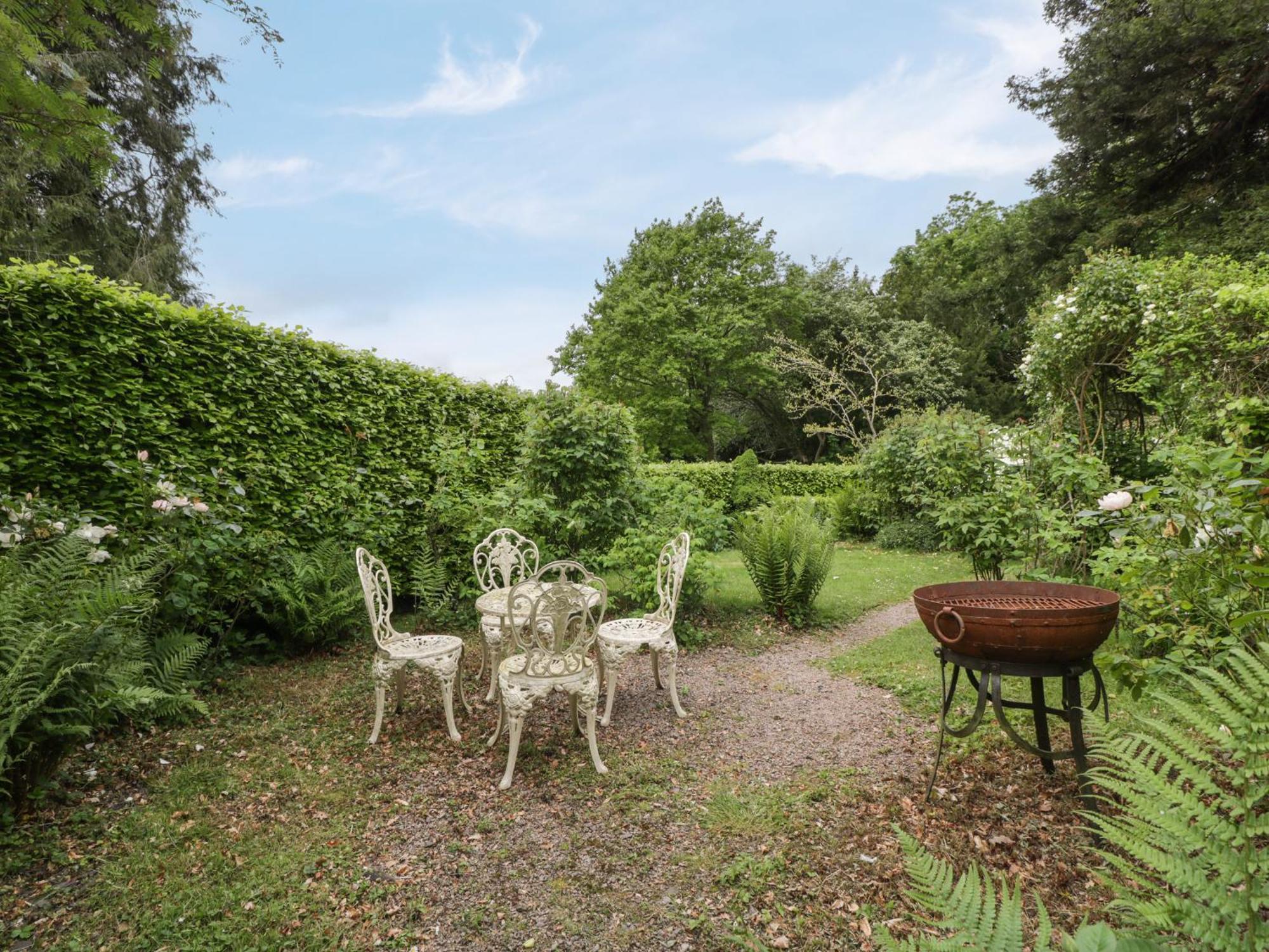 Woodlands Cottage Leominster Exterior foto